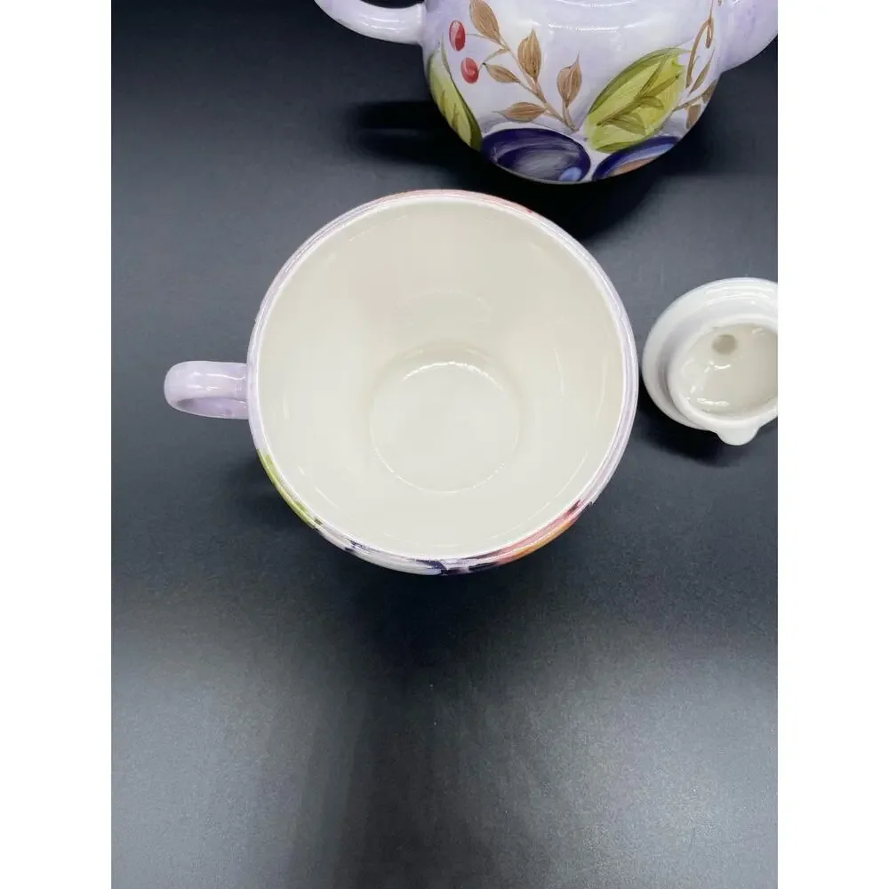 Gibson Elite Teapot with Cup with Fruit Design